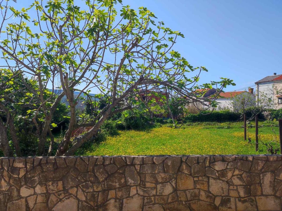 Apartment Rose Krk Town Exterior foto